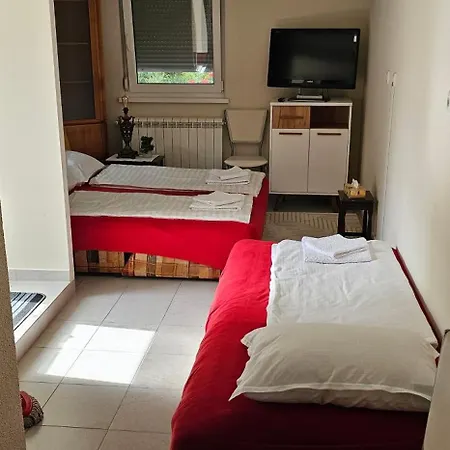 Zelena Oaza Apartamento *